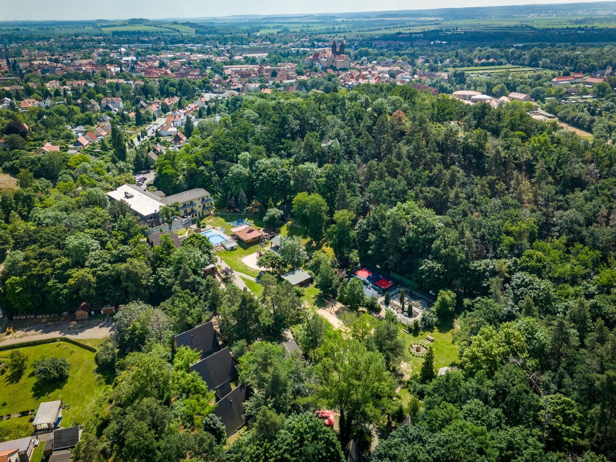 Family Club Harz Hotel Quedlinburg Exterior photo